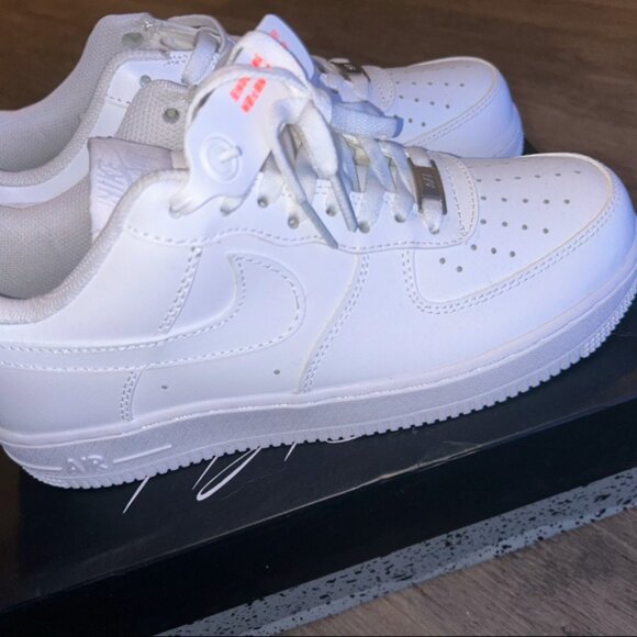 Nike AF1 "Triple White" - Picture 4 of 7
